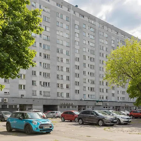 Center Skylines By Renters