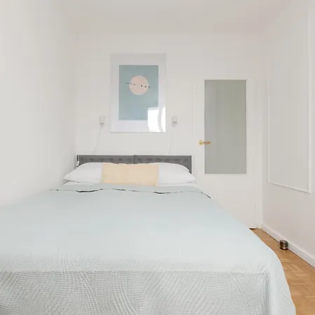 Center Skylines By Renters