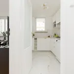 Center Skylines By Renters *